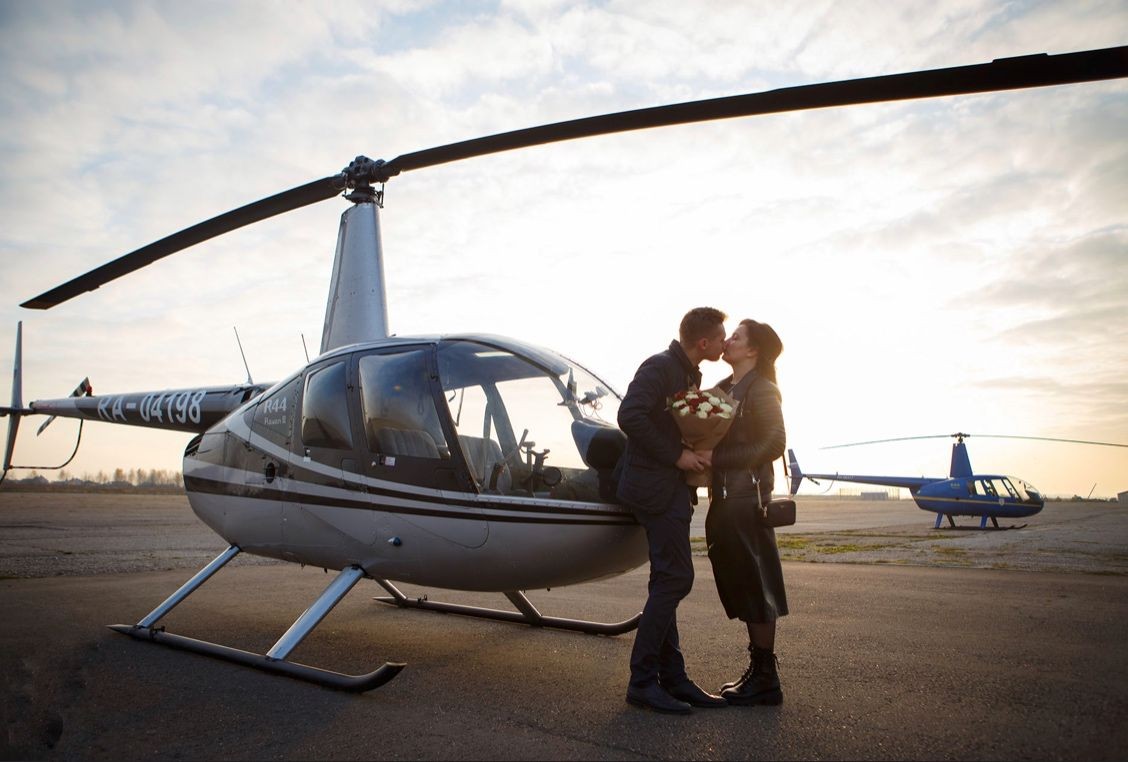 romantic helicopter flight